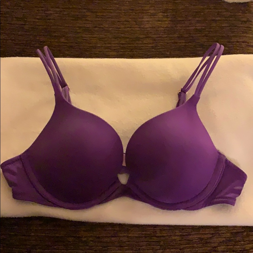 34A Victoria Secrets Bra - “Very Sexy”
